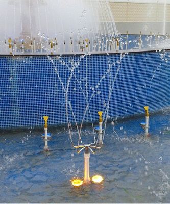 نحاس Pirouette نافورة نافورة فوهة نافورة رذاذ الماء رؤساء بركة فوهات نافورة