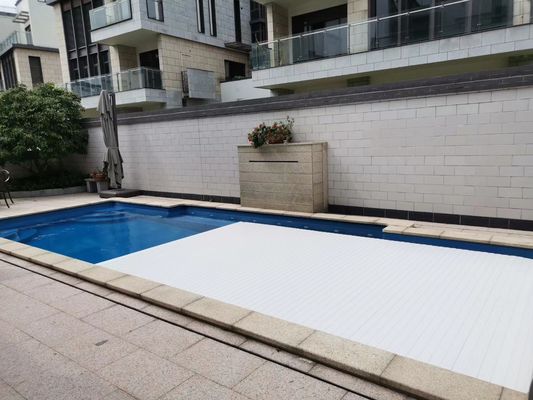 8X4M غطاء حوض سباحة للسيارات