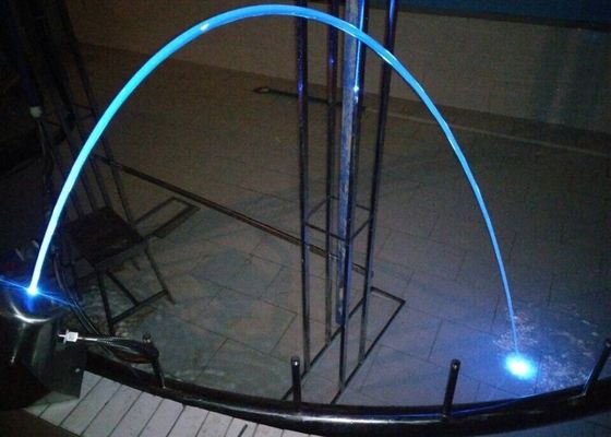 أضواء LED داخلية DMX ملونة Laminar نافورة فوهة القفز النفاثات