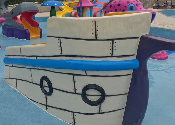 TUV Children Playground Ship Water Slide لمنتجع الفناء الخلفي