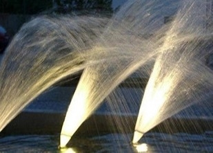 Chromplate Phoenix Tale Fountain Jet 1.5 "نحاس أصفر 150Kpa